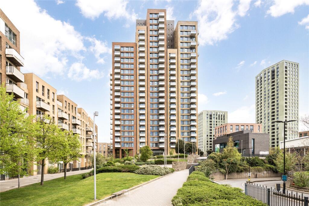 1 bed 1st Floor Flat for rent in Bow. From Keatons - Bow