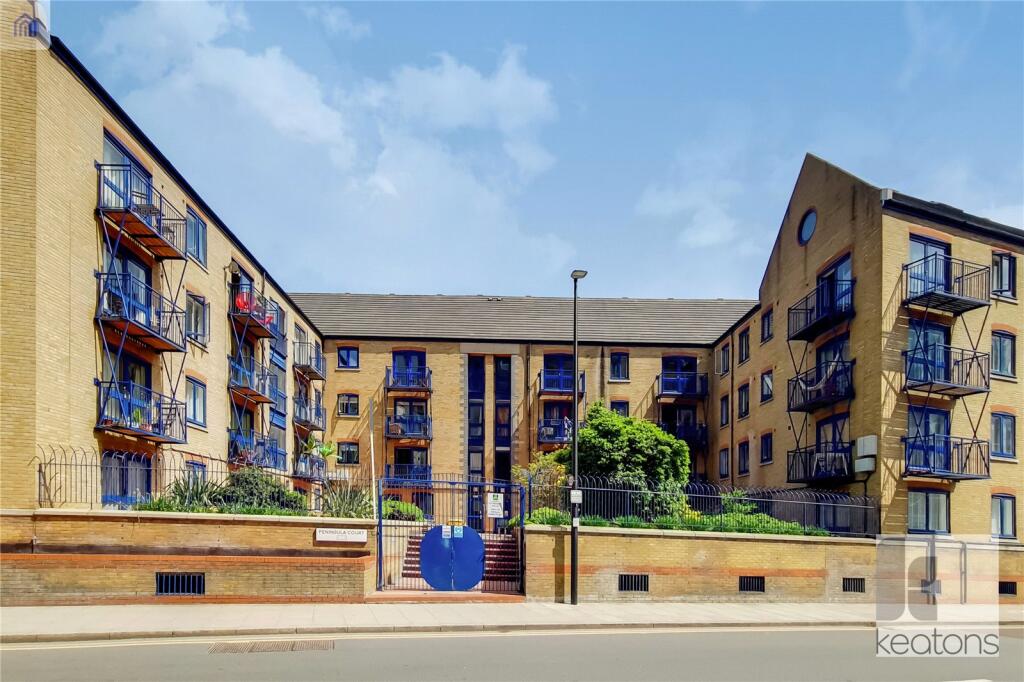 2 bed 1st Floor Flat for rent in London. From Keatons - Bow