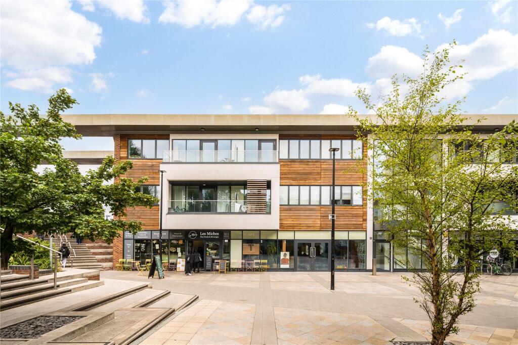 2 bed 1st Floor Flat for rent in Bow. From Keatons - Bow