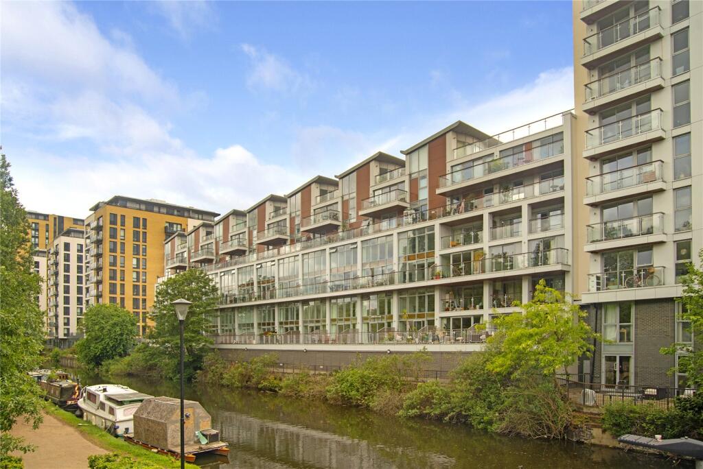 1 bed 1st Floor Flat for rent in London. From Keatons - Bow 1 bed 1st Floor Flat for rent in London. From Keatons - Bow