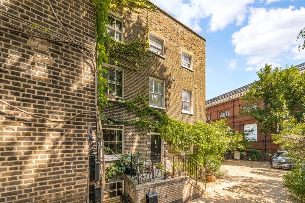 2 bed 1st Floor Flat for rent in Bethnal Green. From Keatons - Bow 2 bed 1st Floor Flat for rent in Bethnal Green. From Keatons - Bow