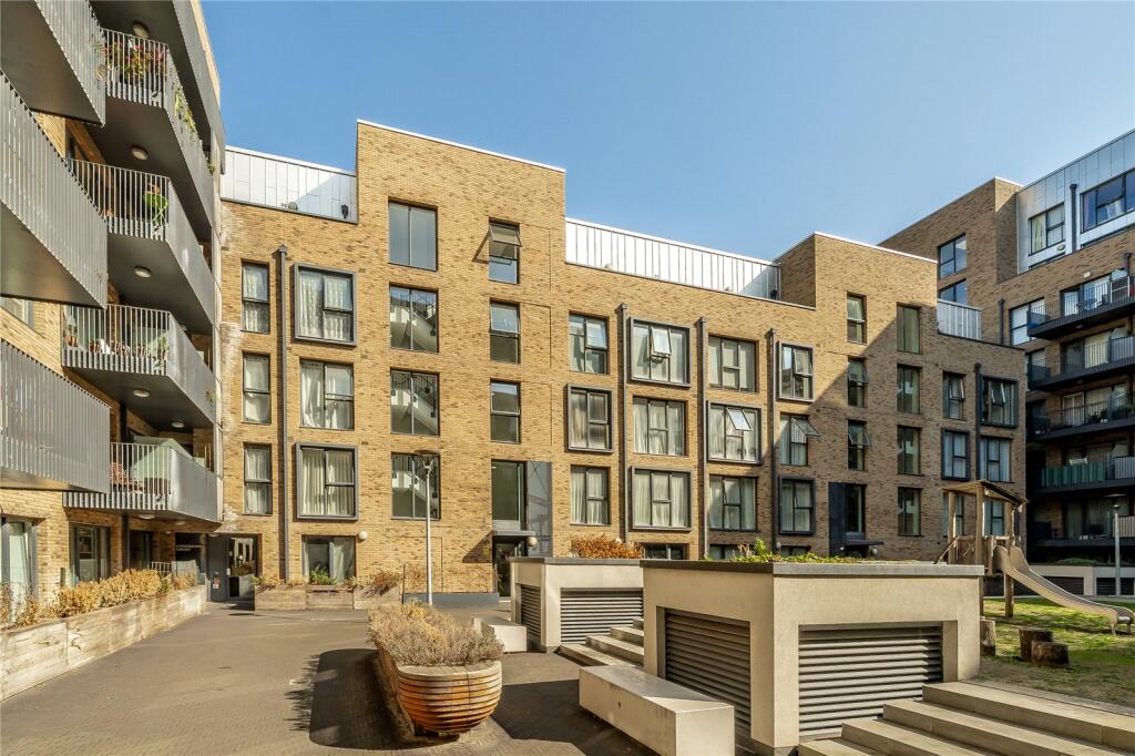 2 bed 1st Floor Flat for rent in London. From Keatons - Bow 2 bed 1st Floor Flat for rent in London. From Keatons - Bow