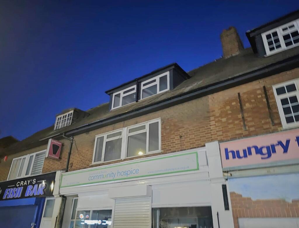 2 bed 1st Floor Flat for rent in Eltham. From Hilbery Chaplin Residential - Havering - Sales