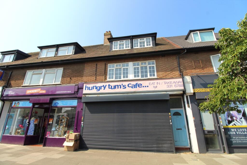 2 bed 1st Floor Flat for rent in London. From Hilbery Chaplin Residential - Havering - Sales