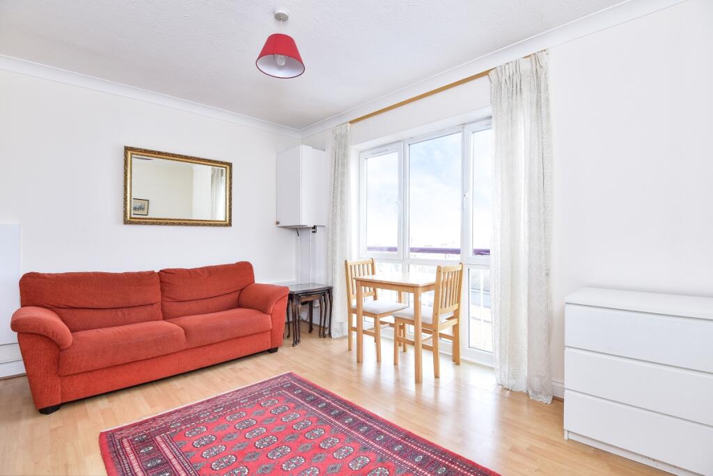 1 bed Flat for rent in Brentford. From Kinleigh Folkard & Hayward