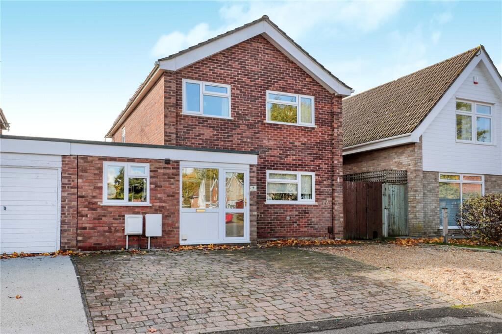 1 bed Detached for rent in Greenham. From Jones Robinson - Newbury