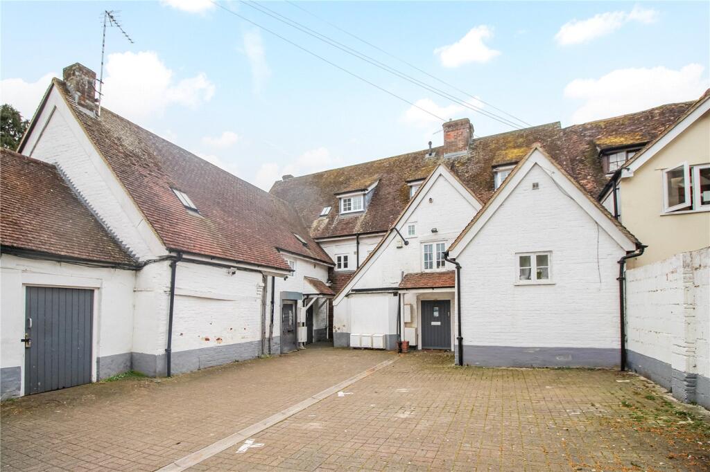 2 bed Apartment for rent in Lambourn. From Jones Robinson - Newbury