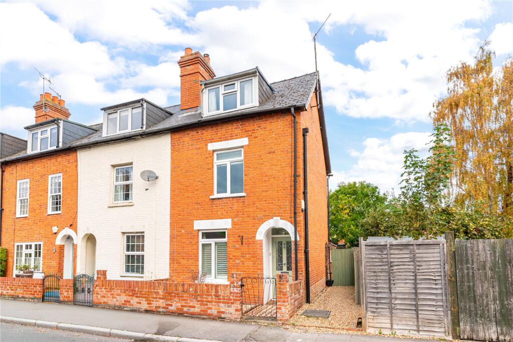 3 bed End of Terrace for rent in Newbury. From Jones Robinson - Newbury