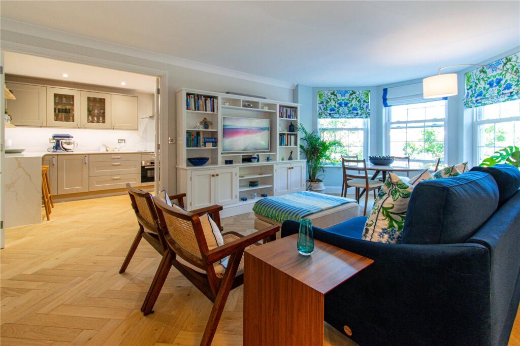 3 bed Apartment for rent in Newbury. From Jones Robinson - Newbury 3 bed Apartment for rent in Newbury. From Jones Robinson - Newbury
