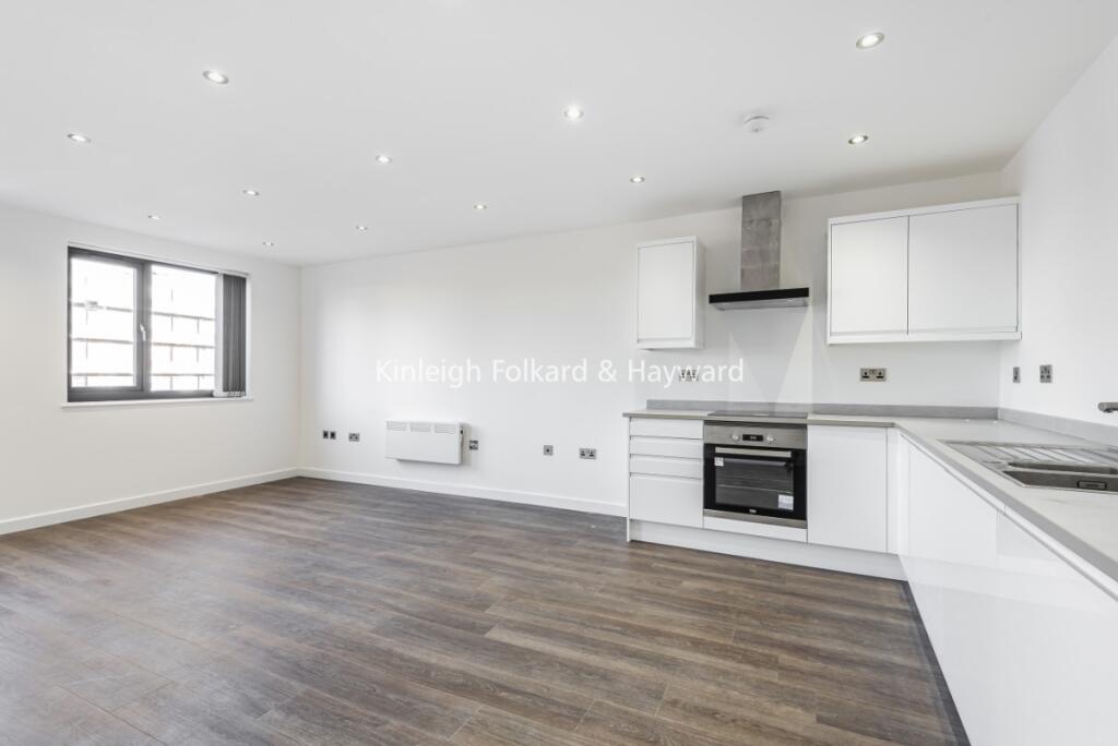 0 bed 1st Floor Flat for rent in London. From Kinleigh Folkard & Hayward - Sales - Kennington