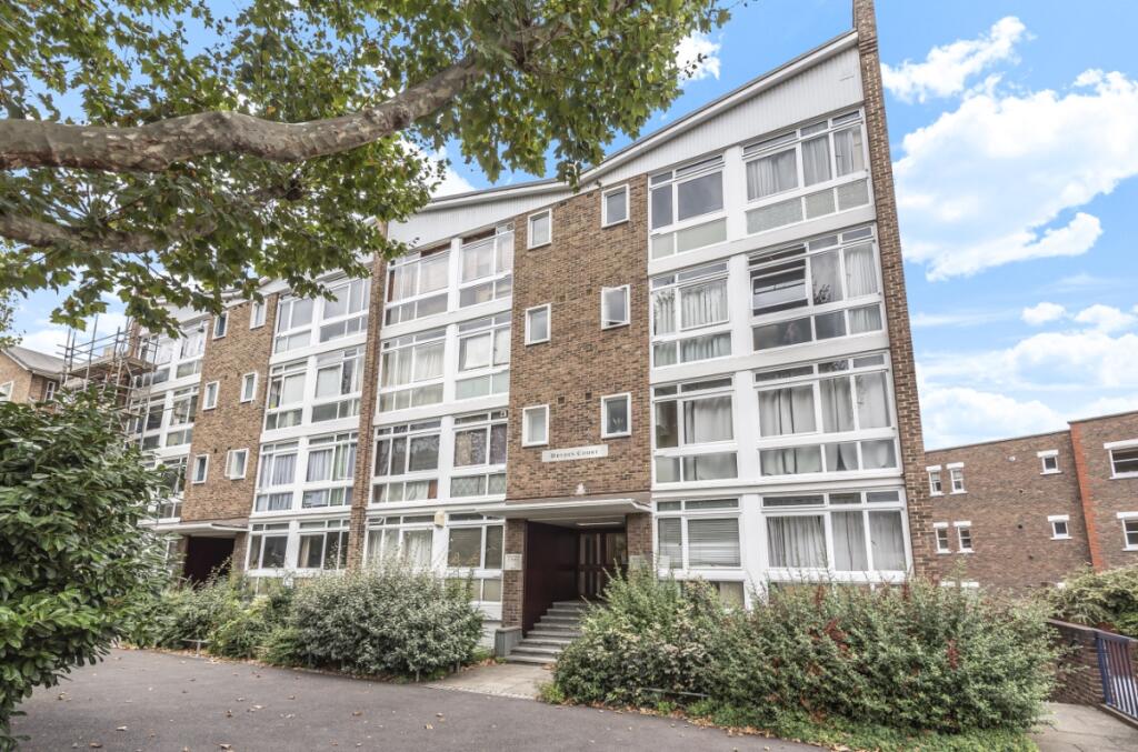 4 bed 1st Floor Flat for rent in Westminster. From Kinleigh Folkard & Hayward - Sales - Kennington
