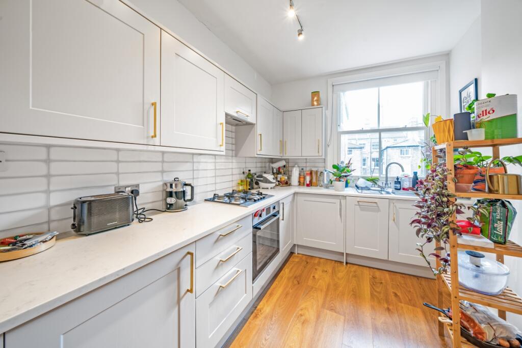 2 bed Not Specified for rent in London. From Kinleigh Folkard & Hayward - Sales - Kennington 2 bed Not Specified for rent in London. From Kinleigh Folkard & Hayward - Sales - Kennington