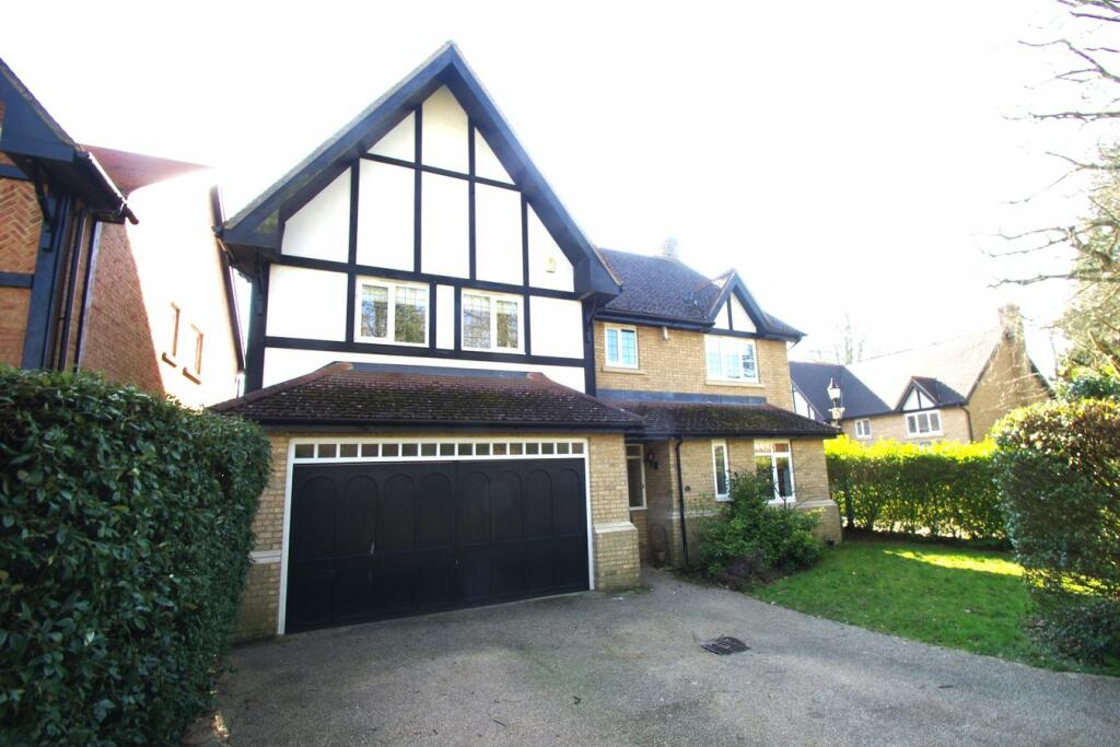 5 bed Detached House for rent in Watford. From Marshall Vizard