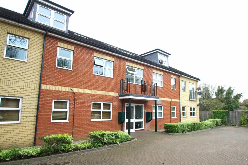 2 bed Apartment for rent in Watford. From Marshall Vizard