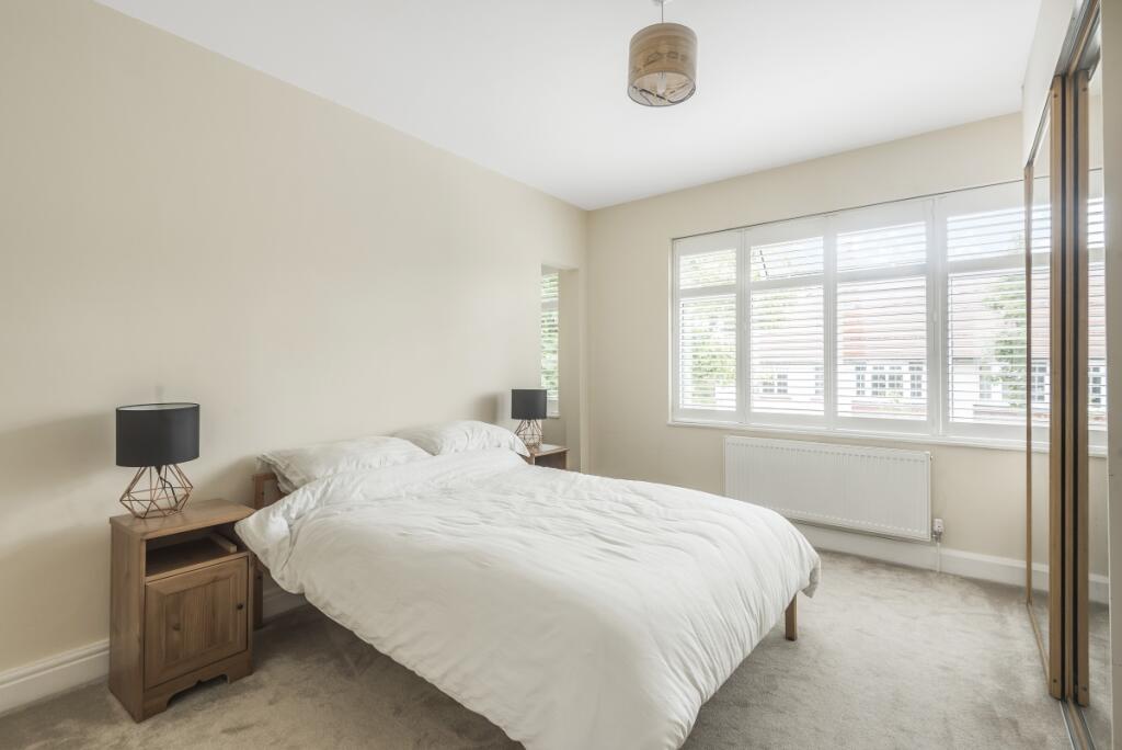 2 bed 1st Floor Flat for rent in London. From Kinleigh Folkard & Hayward - Lettings - Earlsfield 2 bed 1st Floor Flat for rent in London. From Kinleigh Folkard & Hayward - Lettings - Earlsfield