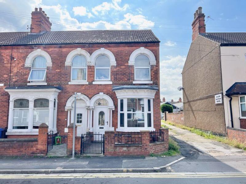 2 bed 1st Floor Flat for rent in Cleethorpes. From Crofts Estate Agents - Cleethorpes