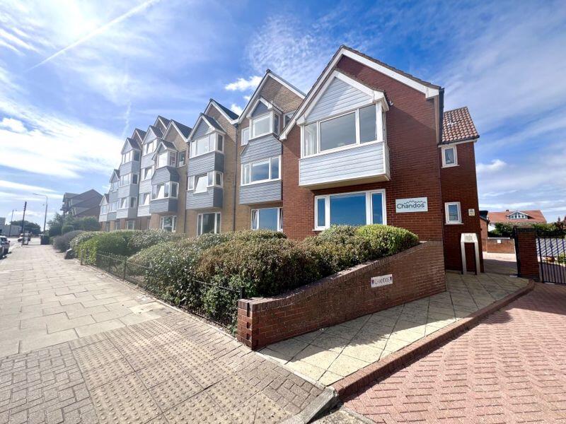 2 bed Apartment for rent in Cleethorpes. From Crofts Estate Agents - Cleethorpes