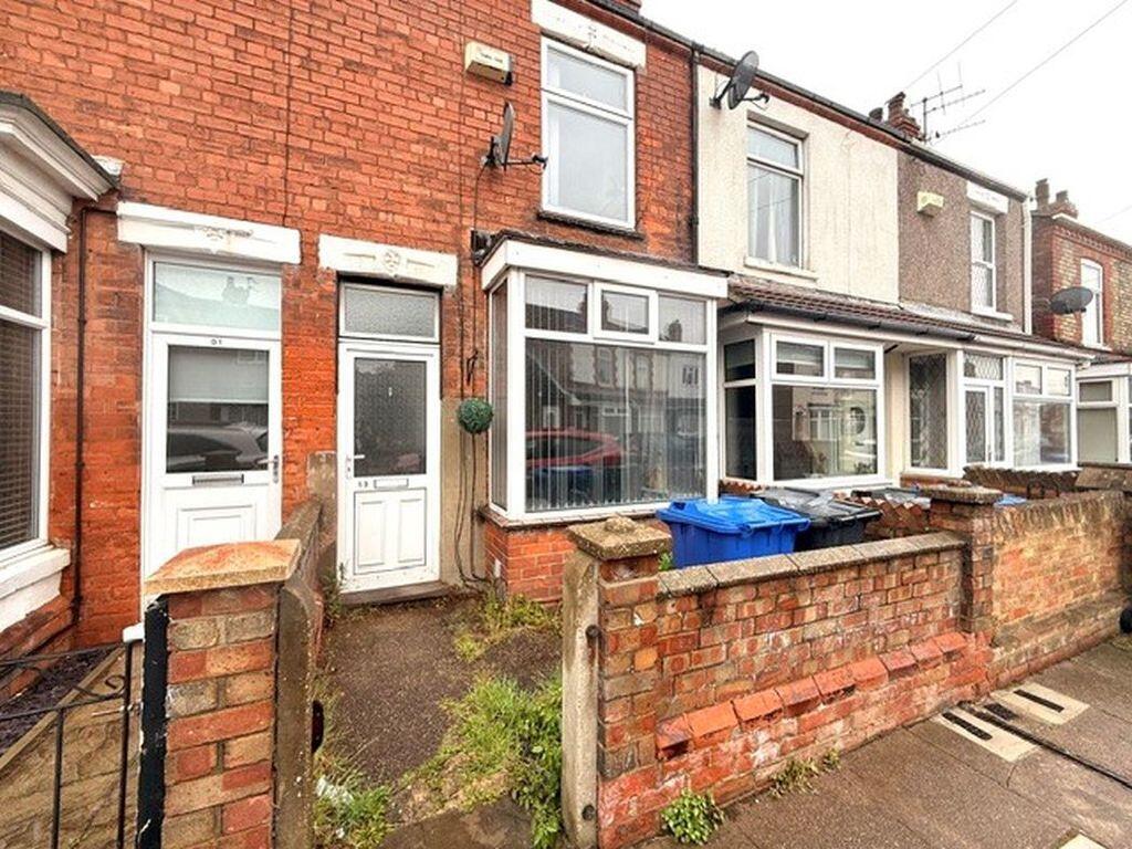 2 bed Mid Terraced House for rent in Cleethorpes. From Crofts Estate Agents - Cleethorpes