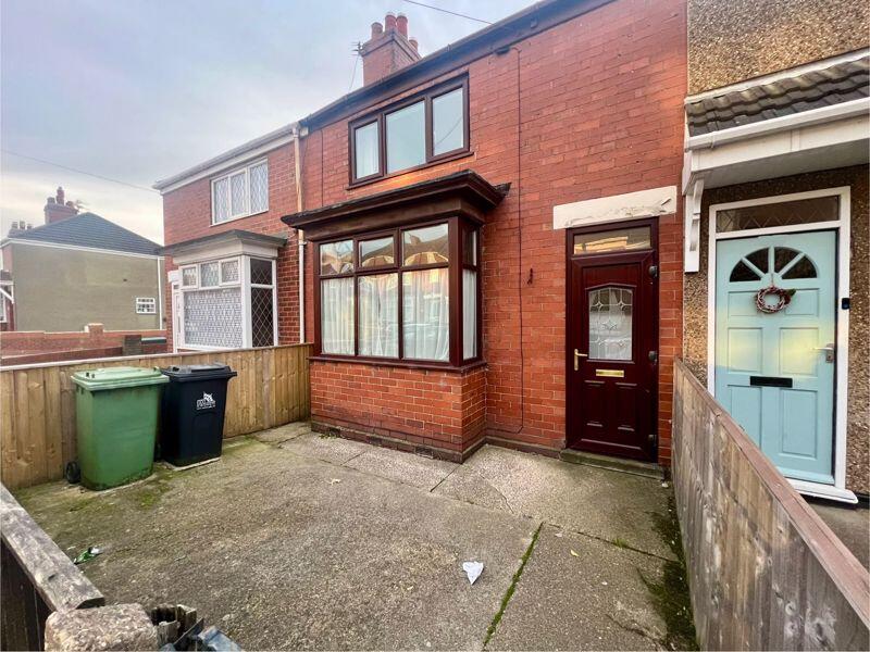 3 bed Mid Terraced House for rent in Cleethorpes. From Crofts Estate Agents - Cleethorpes