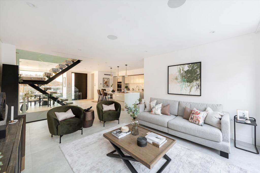 5 bed Semi Detached for rent in London. From Knight Frank - Hampstead