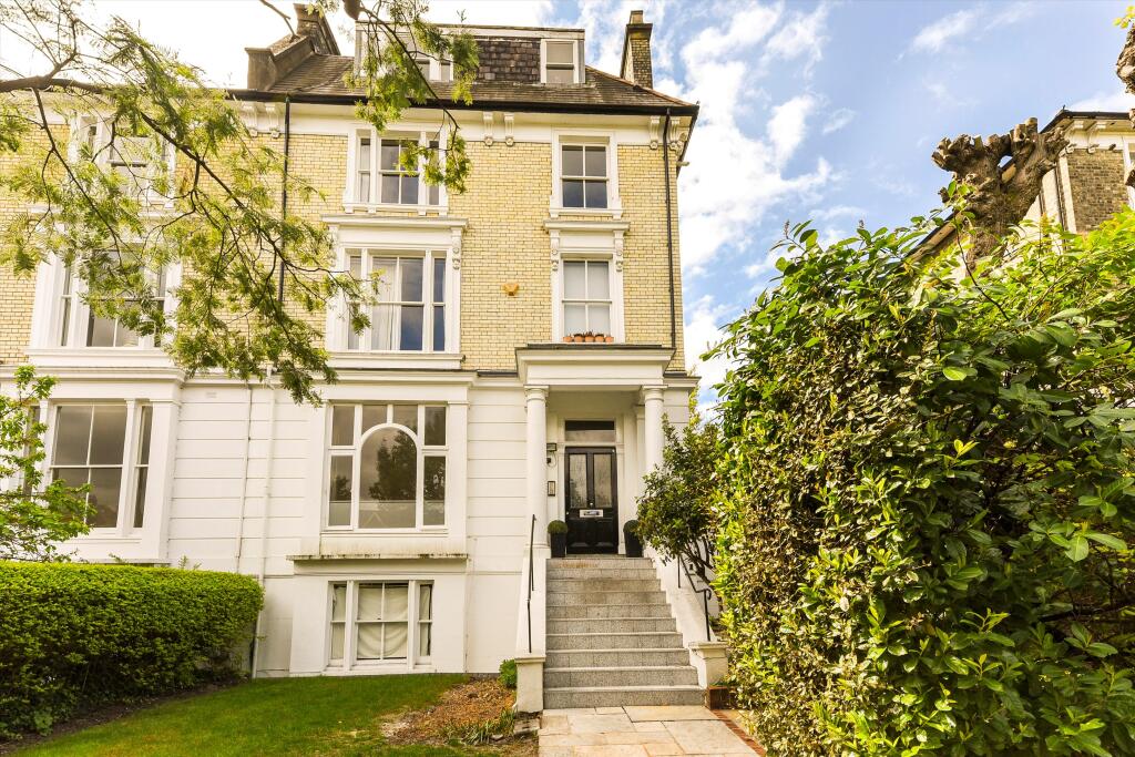 2 bed 1st Floor Flat for rent in London. From Knight Frank - Hampstead