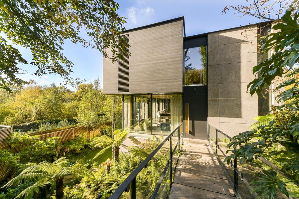 6 bed Detached for rent in Hampstead. From Knight Frank - Hampstead
