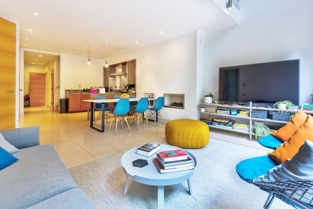 4 bed Mid Terraced House for rent in London. From Knight Frank - Hampstead