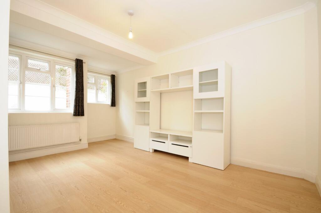 2 bed 1st Floor Flat for rent in London. From Kinleigh Folkard & Hayward - Sales - Muswell Hill