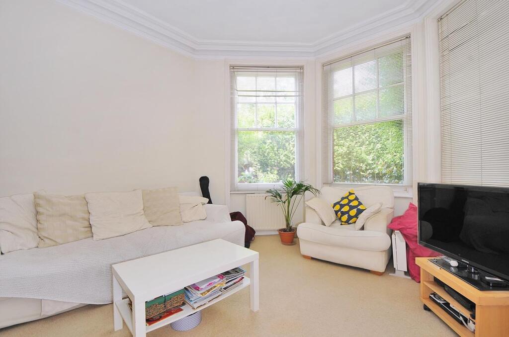 1 bed 1st Floor Flat for rent in London. From Kinleigh Folkard & Hayward - Sales - Muswell Hill