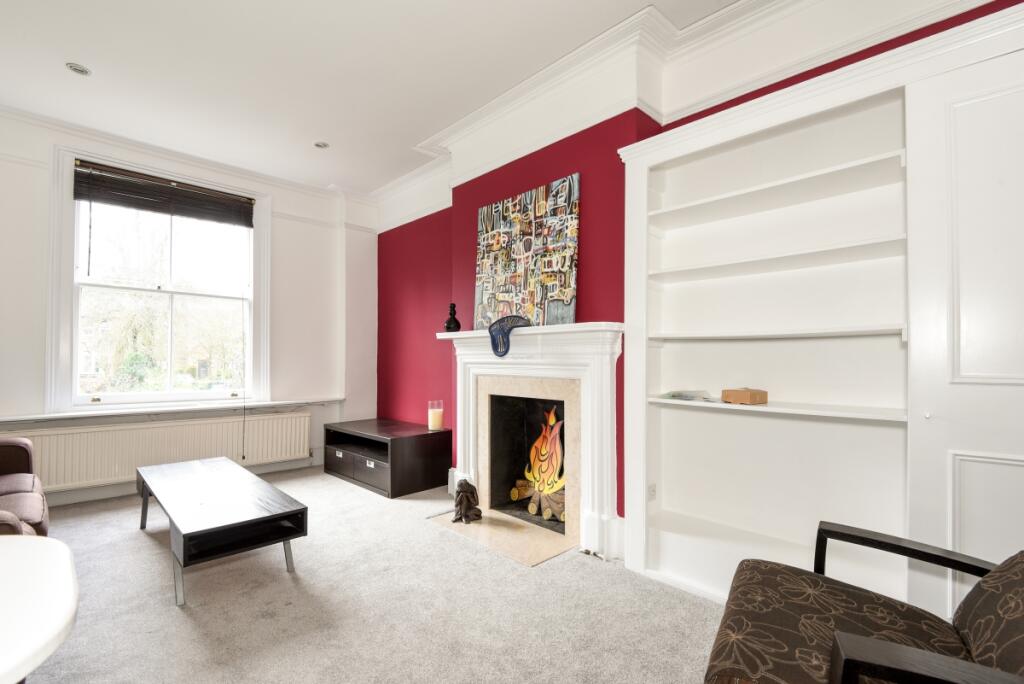1 bed 1st Floor Flat for rent in Hornsey. From Kinleigh Folkard & Hayward - Sales - Muswell Hill