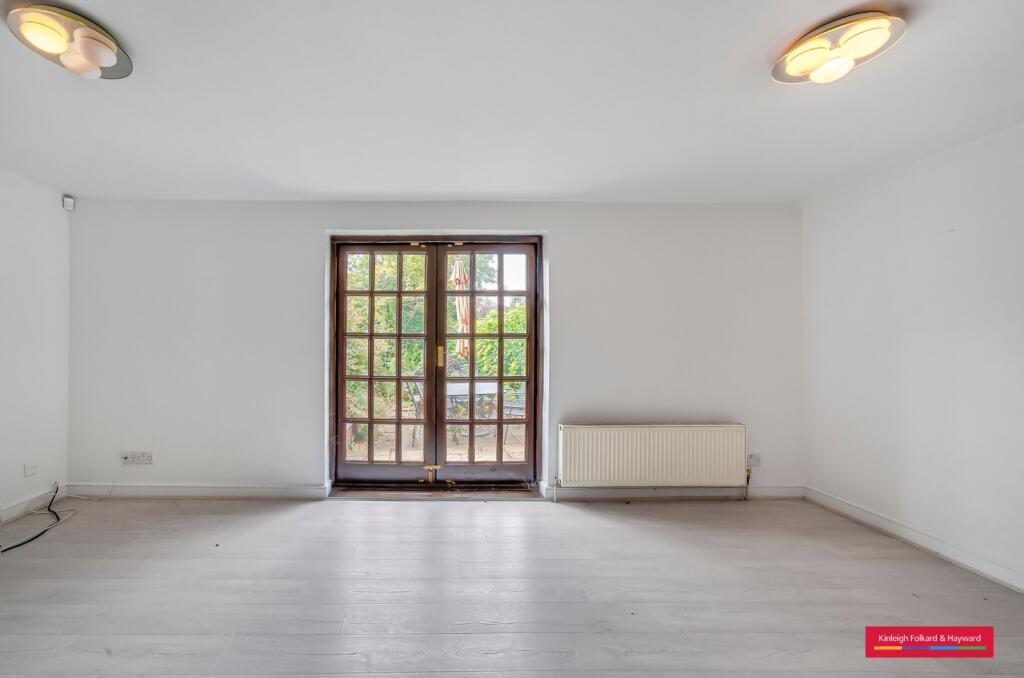 3 bed Detached for rent in Edmonton. From Kinleigh Folkard & Hayward - Sales - Muswell Hill 3 bed Detached for rent in Edmonton. From Kinleigh Folkard & Hayward - Sales - Muswell Hill