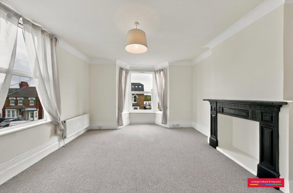1 bed 1st Floor Flat for rent in London. From Kinleigh Folkard & Hayward - Sales - Muswell Hill