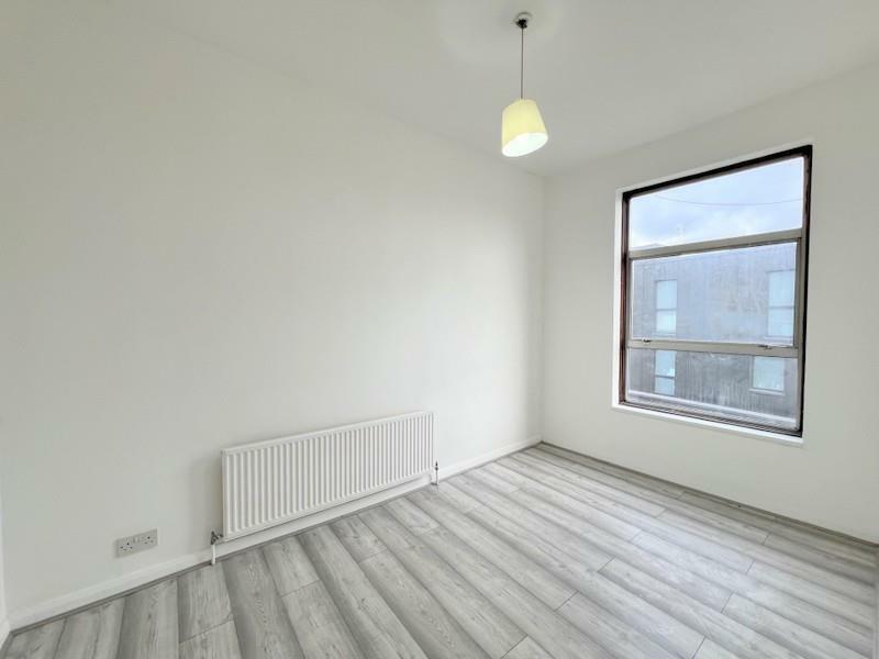 1 bed Flat for rent in Acton. From Rolfe East