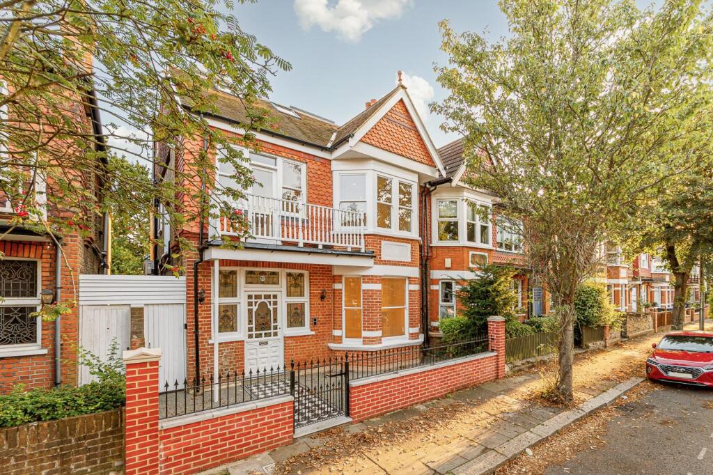 2 bed House (unspecified) for rent in Acton. From Rolfe East - Acton