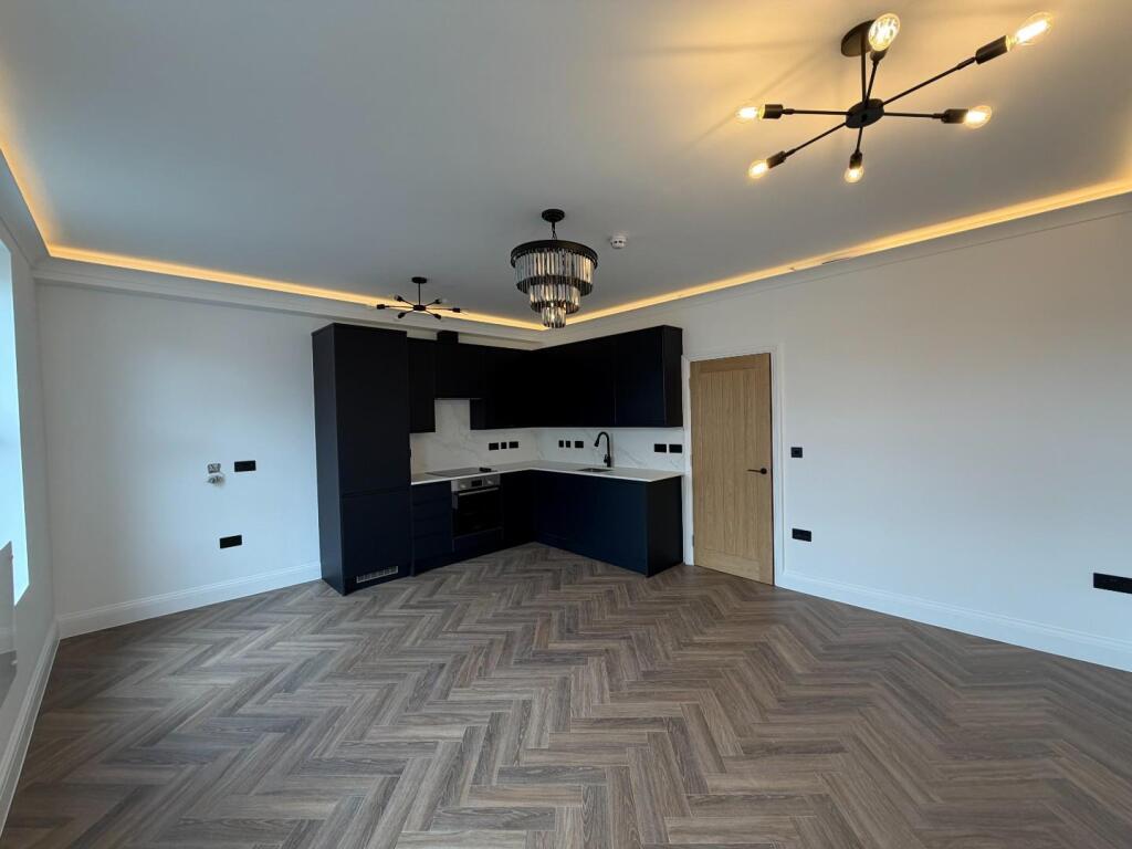 1 bed 1st Floor Flat for rent in Acton. From Rolfe East - Acton