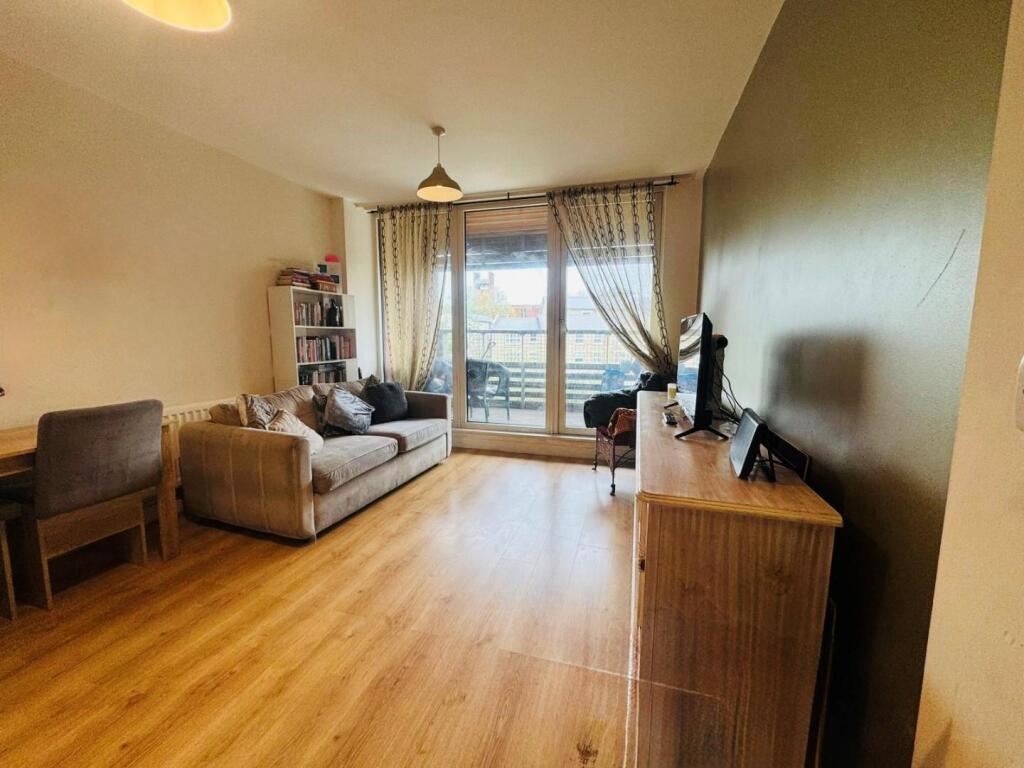 1 bed 1st Floor Flat for rent in Willesden. From Rolfe East - Acton 1 bed 1st Floor Flat for rent in Willesden. From Rolfe East - Acton