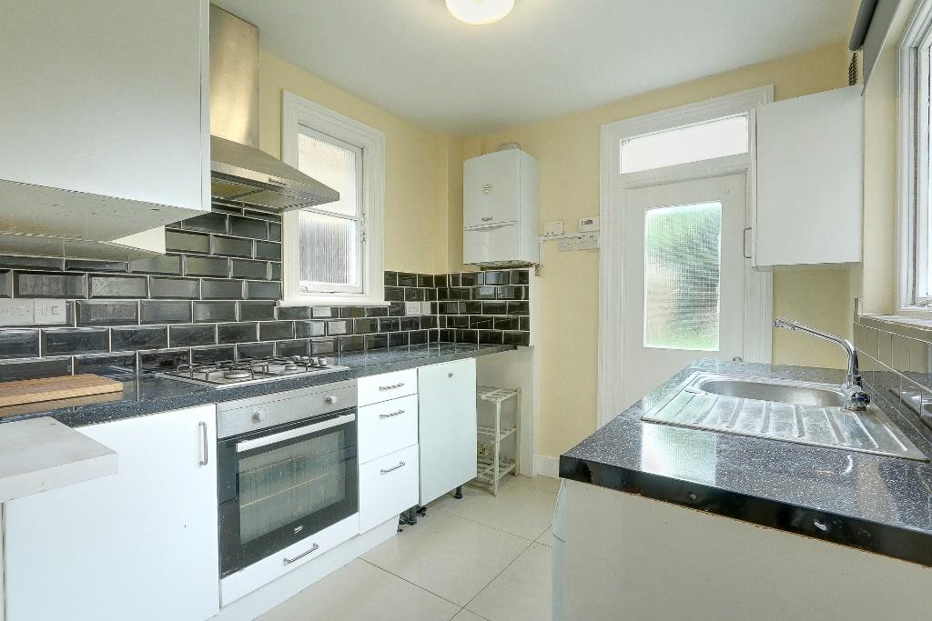 4 bed Mid Terraced House for rent in London. From Abby Properties LTD - London