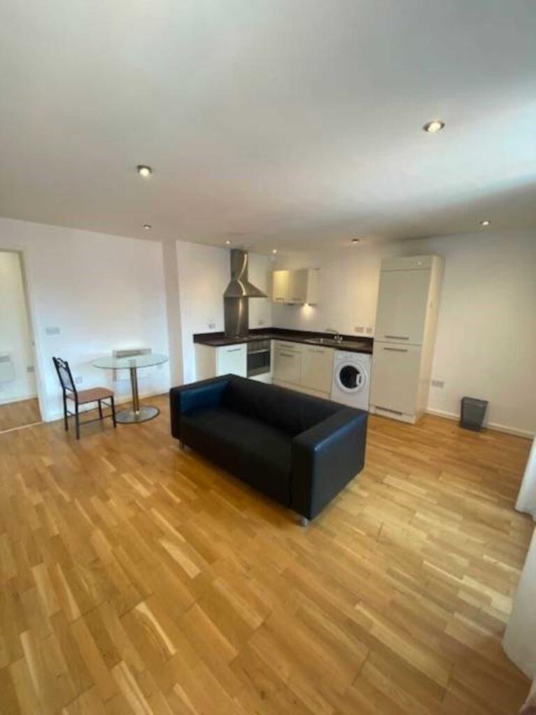 2 bed Apartment for rent in Manchester. From Flax & Co - Manchester