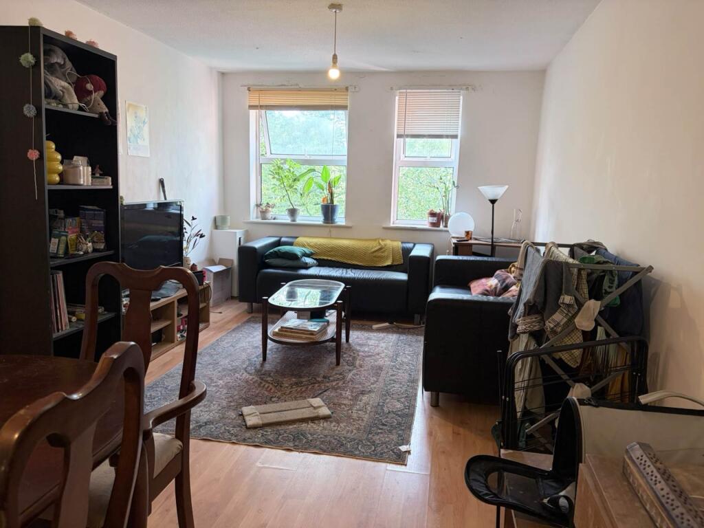 2 bed 1st Floor Flat for rent in Stretford. From Flax & Co - Manchester 2 bed 1st Floor Flat for rent in Stretford. From Flax & Co - Manchester
