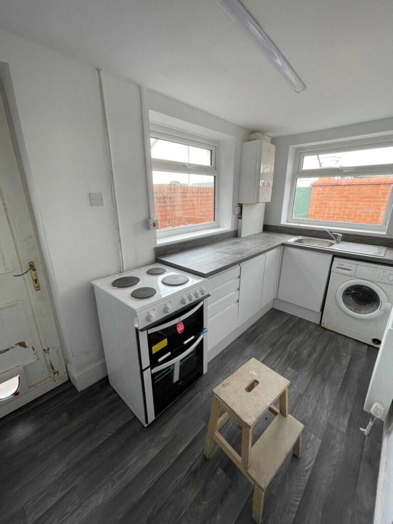 2 bed Mid Terraced House for rent in Manchester. From Flax & Co - Manchester 2 bed Mid Terraced House for rent in Manchester. From Flax & Co - Manchester