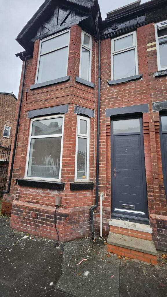 4 bed Mid Terraced House for rent in Manchester. From Flax & Co - Manchester