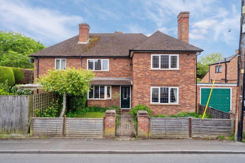 3 bed Semi Detached for rent in Marlow. From Andrew Milsom Lettings - Marlow 3 bed Semi Detached for rent in Marlow. From Andrew Milsom Lettings - Marlow