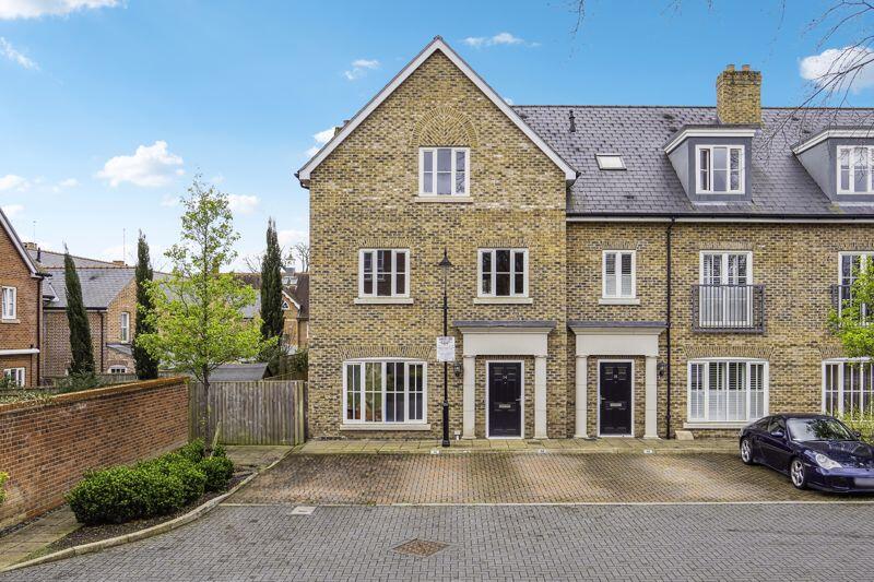 4 bed End of Terrace for rent in Marlow. From Andrew Milsom Lettings - Marlow 4 bed End of Terrace for rent in Marlow. From Andrew Milsom Lettings - Marlow