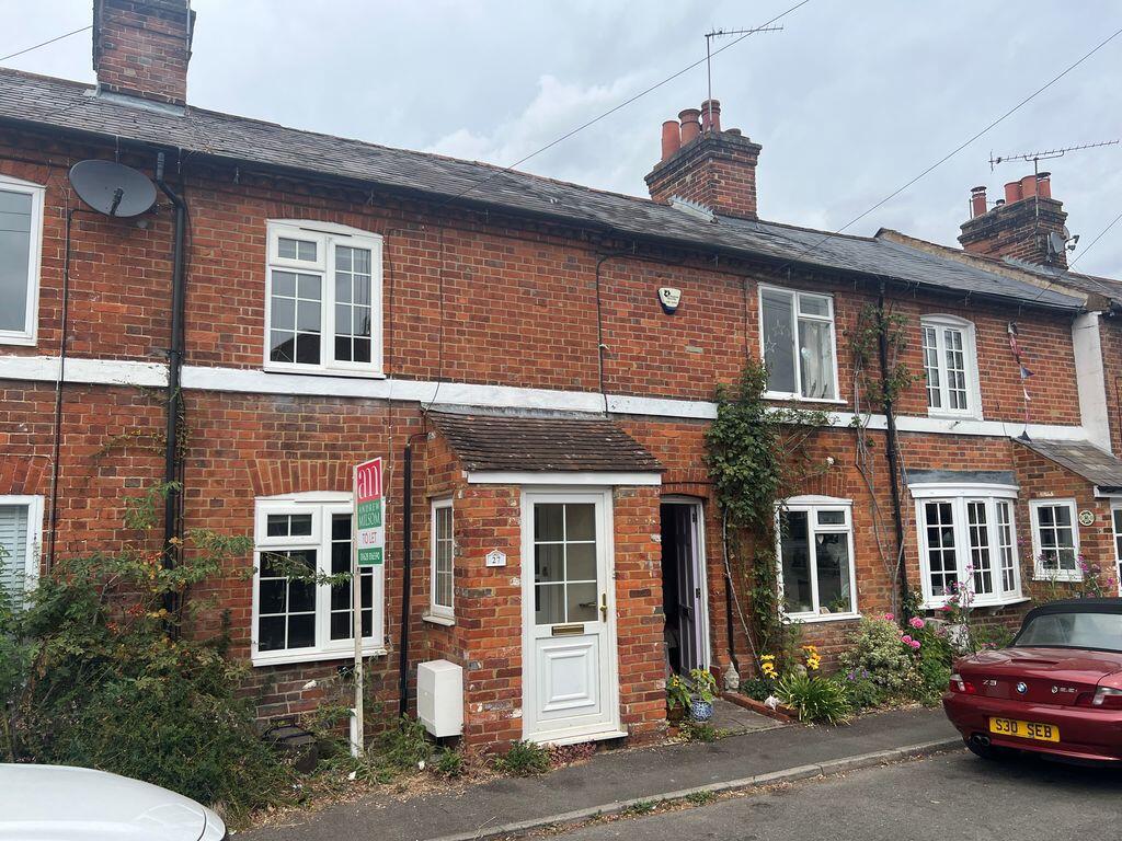 2 bed Mid Terraced House for rent in Marlow. From Andrew Milsom Lettings - Marlow