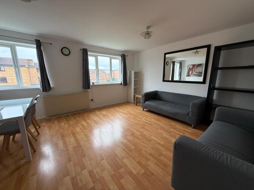 2 bed 1st Floor Flat for rent in Finchley. From Marble Sales & Lettings - London