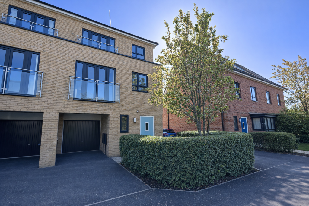 4 bed Semi Detached for rent in Charlestown. From Harrison Lettings and ManagementÂ’ - Bury