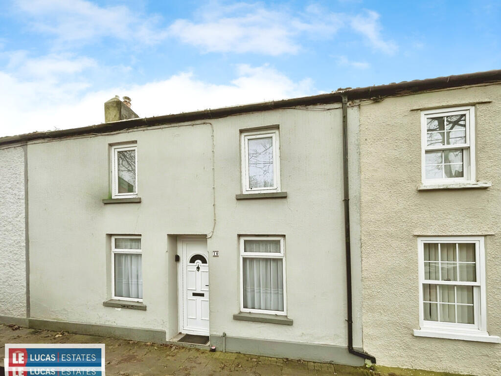 2 bed Mid Terraced House for rent in Rhymney. From Lucas Estates & Rentals - Ystrad Mynach