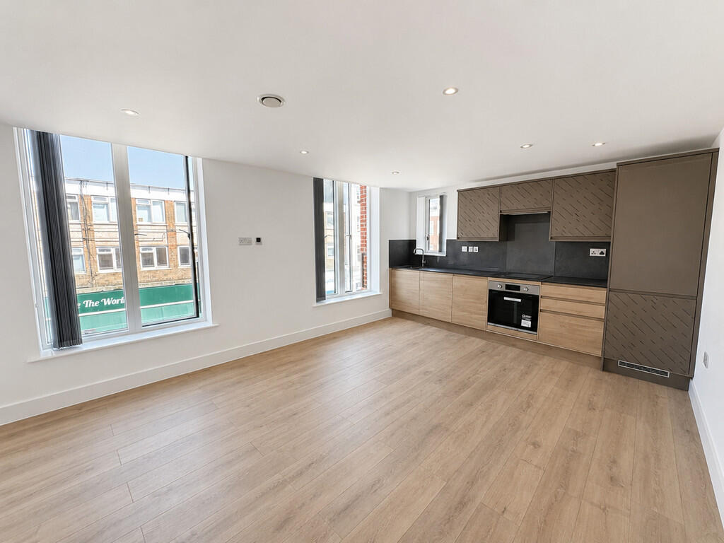 1 bed 1st Floor Flat for rent in Camden Town. From Prestige Properties - London Lettings 1 bed 1st Floor Flat for rent in Camden Town. From Prestige Properties - London Lettings