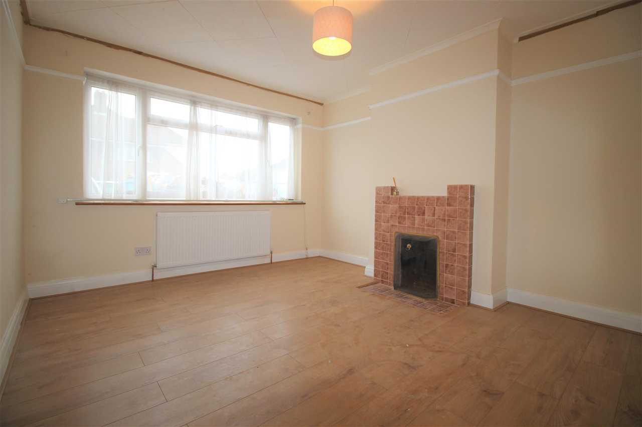 2 bed Apartment for rent in Hornchurch. From Apple Property Services