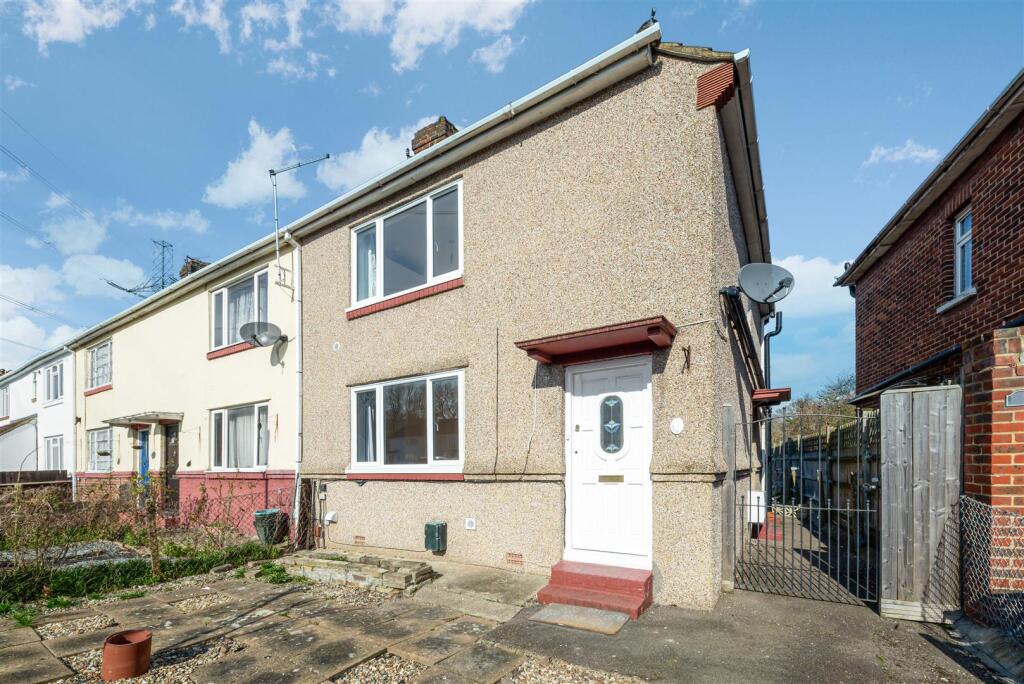 3 bed Detached for rent in Merton. From Ellisons - Colliers Wood 3 bed Detached for rent in Merton. From Ellisons - Colliers Wood